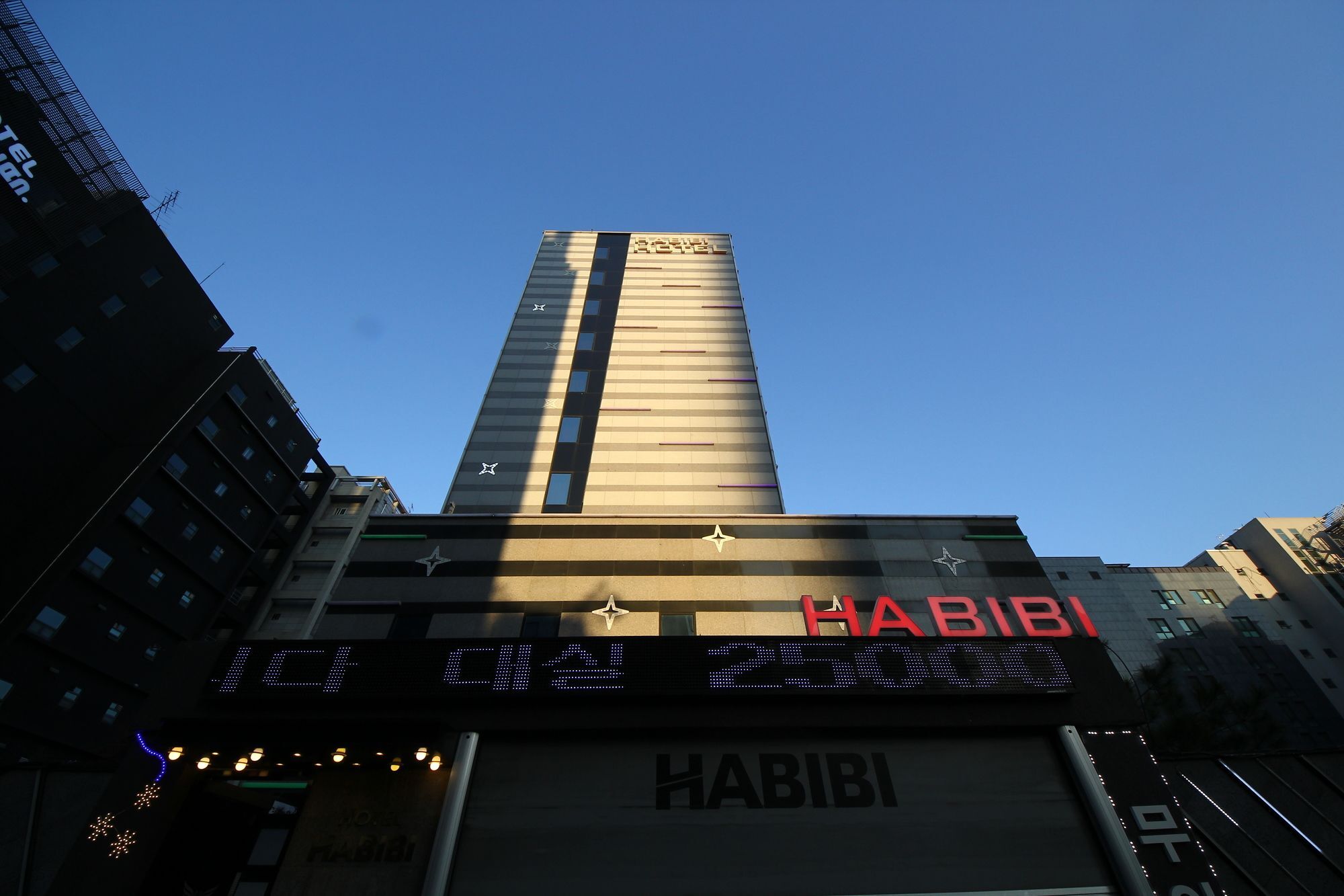 Habibi Hotel Inchon Exterior foto